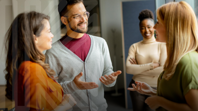 Comunicación efectiva: la Power Skill que más impacta tu carrera profesional en 2025